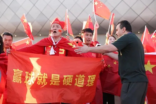 基本无望，国足0-1不敌卡塔尔！三场比赛积2分零进球