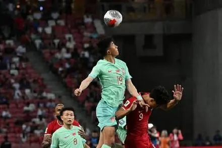 从2比0到2比2，世预赛国足客场被新加坡逼平